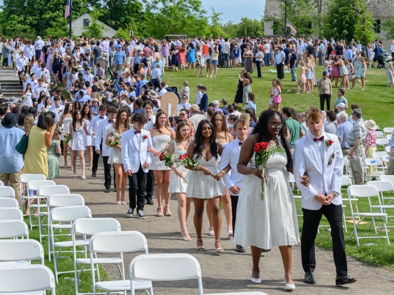 ‘A symbol of all that is Weston:’ Class of 2026 honors community